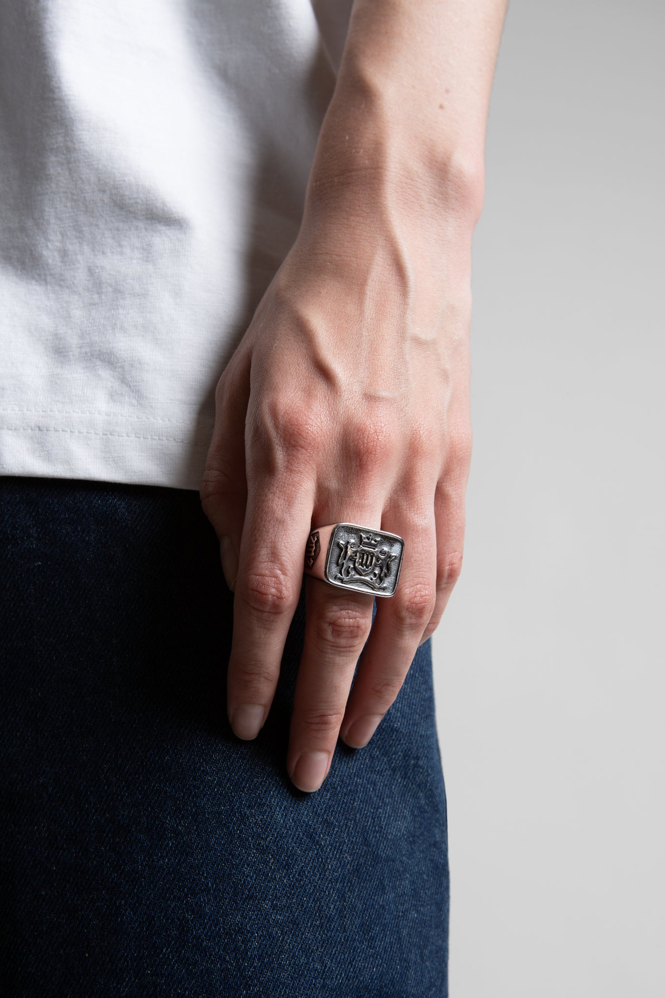 Crest Signet Ring